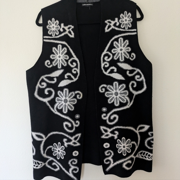 Lauren Michelle Sweaters - Lauren Michelle Black/White Floral Vest Cardigan sz L Minimalist Officewear